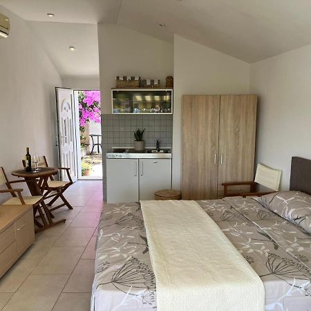 Studio Apartment Sol มลินี ภายนอก รูปภาพ